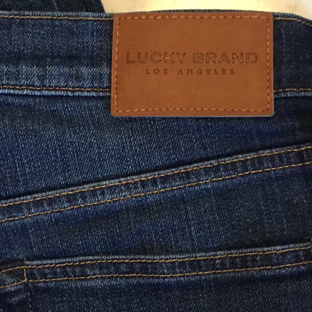 Lucky Brand Men’s Slim Bundle - Picture 12 of 16